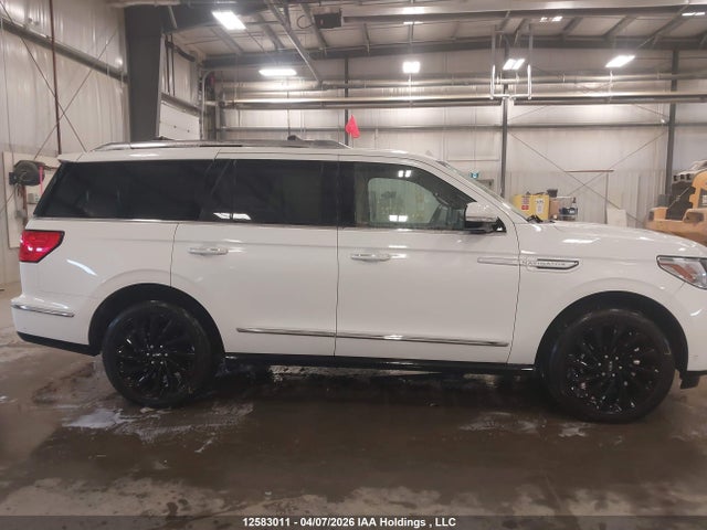 5LMJJ2LT4MEL14321 Lincoln Navigator Reserve