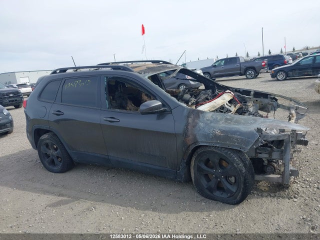 12583012 :رقم المزاد ، 1C4PJLCB2GW157739 vin ، 2016 Jeep Cherokee Latitude مزاد بيع