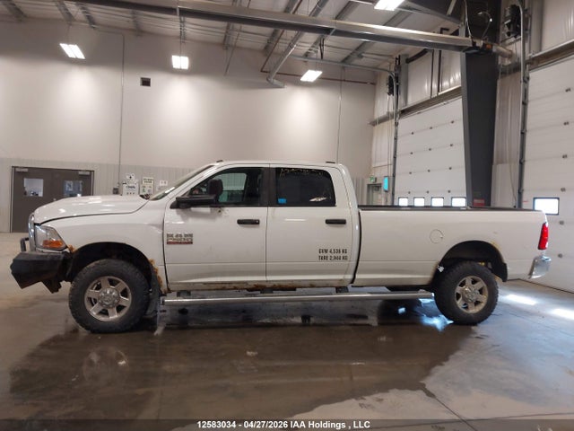 12583034 :رقم المزاد ، 3C6UR5JL3DG537547 vin ، 2013 Ram 2500 Slt مزاد بيع