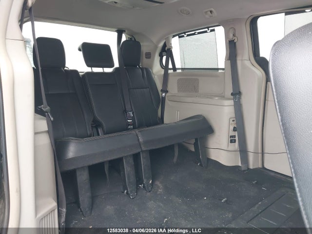 Продажа на аукционе авто 2016 Chrysler Town & Country Touring L, vin: 2C4RC1CGXGR285674, номер лота: 12583038