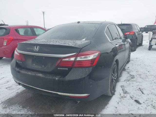 1HGCR2F07GA804579 Honda Accord Touring