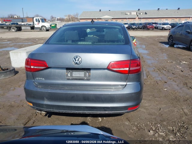 3VW2K7AJXFM329990 Volkswagen Jetta 2.0l Trendline/2.0l Trendline+