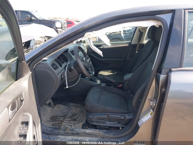 3VW2K7AJXFM329990 Volkswagen Jetta 2.0l Trendline/2.0l Trendline+