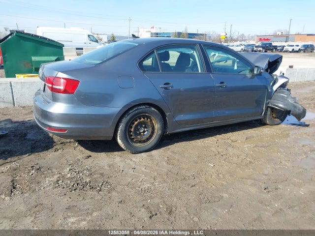 3VW2K7AJXFM329990 Volkswagen Jetta 2.0l Trendline/2.0l Trendline+