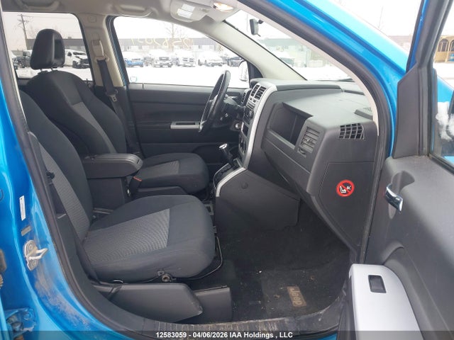 12583059 :رقم المزاد ، 1J8FF47W88D653716 vin ، 2008 Jeep Compass Sport/north مزاد بيع