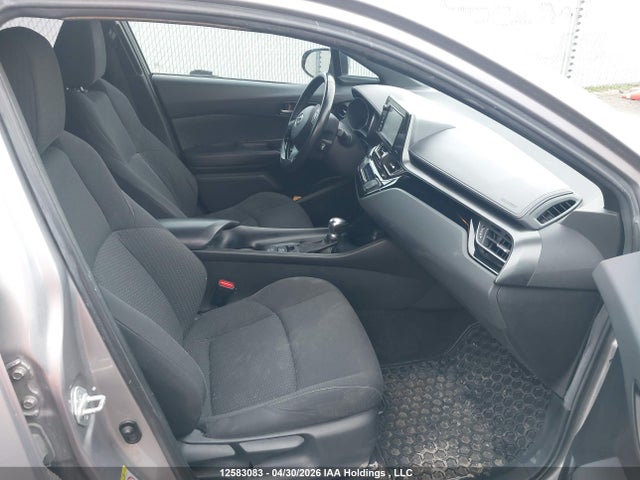 12583083 :رقم المزاد ، NMTKHMBX8JR021565 vin ، 2018 Toyota C-hr Xle مزاد بيع