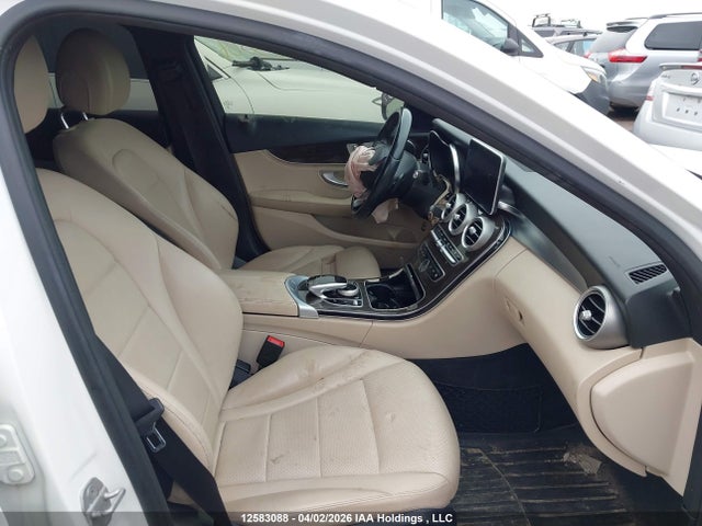 55SWF4KB1FU044743 Mercedes-Benz C-class C 300