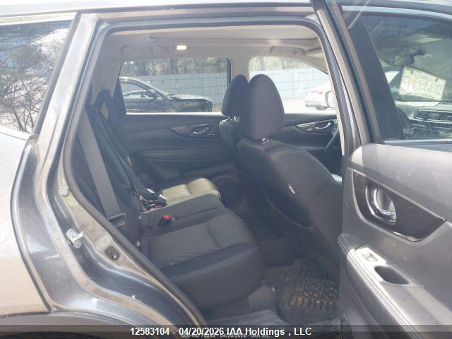 5N1AT2MV8JC804412 Nissan Rogue Sv/sl