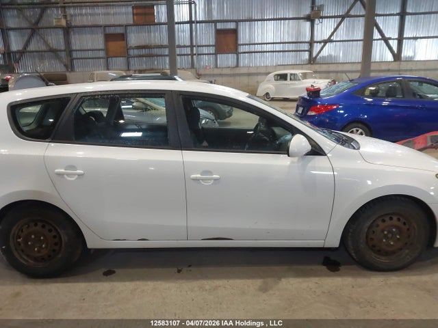 Продаж на аукціоні авто 2010 Hyundai Elantra Touring Gls, vin: KMHDB8AE5AU080101, номер лоту: 12583107