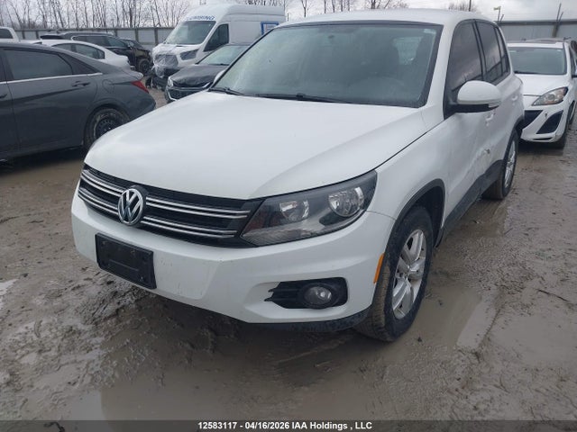 12583117 :رقم المزاد ، WVGJV3AX1EW560032 vin ، 2014 Volkswagen Tiguan Comfortline/highline/trendline مزاد بيع
