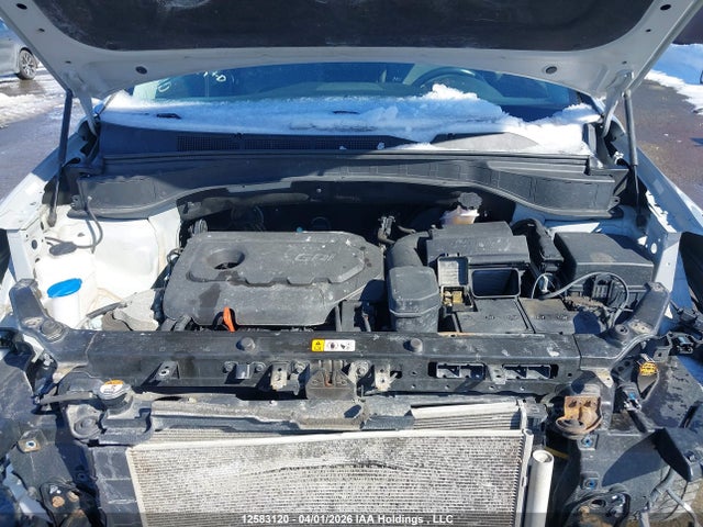 5XYZUDLB4JG557022 Hyundai Santa Fe