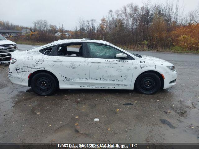 12583124 :رقم المزاد ، 1C3CCCBG4GN193500 vin ، 2016 Chrysler 200 S مزاد بيع