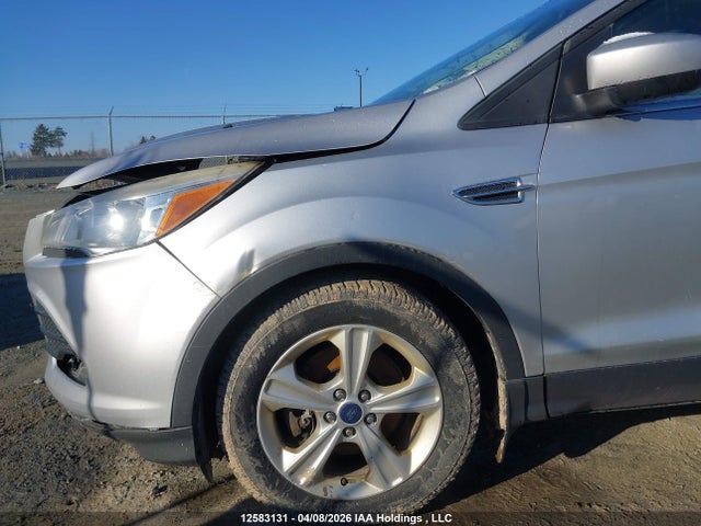 12583131 :رقم المزاد ، 1FMCU9G92FUC38388 vin ، 2015 Ford Escape Se مزاد بيع