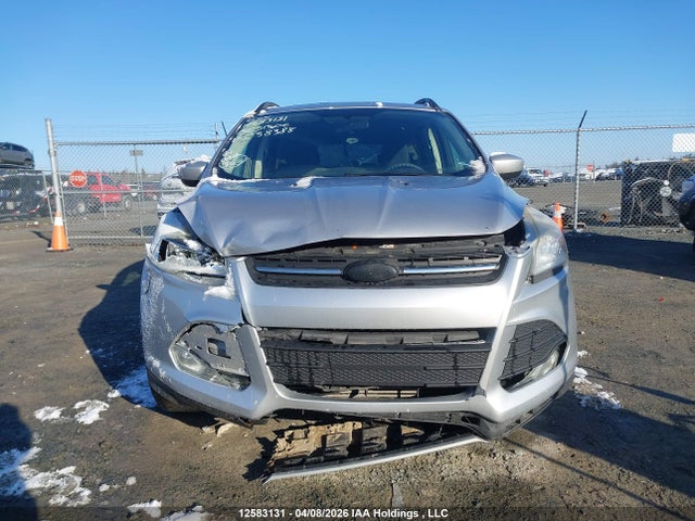 12583131 :رقم المزاد ، 1FMCU9G92FUC38388 vin ، 2015 Ford Escape Se مزاد بيع