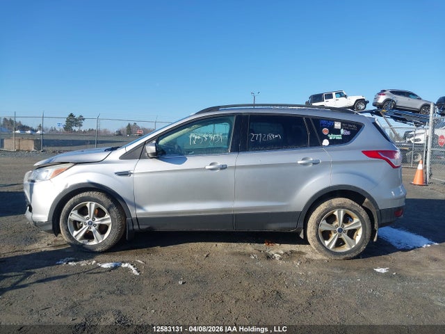 12583131 :رقم المزاد ، 1FMCU9G92FUC38388 vin ، 2015 Ford Escape Se مزاد بيع