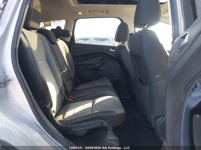 12583131 :رقم المزاد ، 1FMCU9G92FUC38388 vin ، 2015 Ford Escape Se مزاد بيع