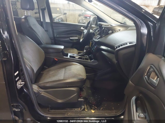 1FMCU0G96HUB83734 Ford ESCAPE SE