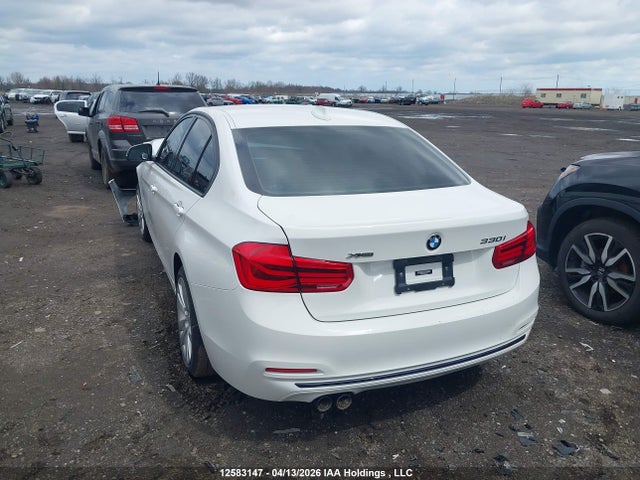 2018 Bmw 330i Xdrive მანქანა იყიდება აუქციონზე, vin: WBA8D9C53JEM34580, აუქციონის ნომერი: 12583147