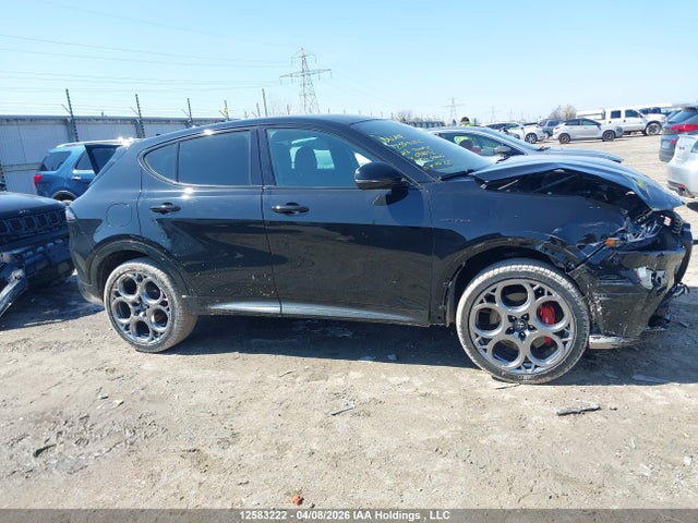 Alfa Romeo Tonale Veloce 2023 ZASNATDN9P3038656 Image 13