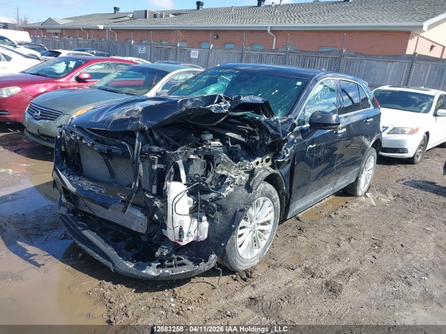 Cadillac Xt4 Luxury 2024 1GYFZBR40RF180831 Image 2
