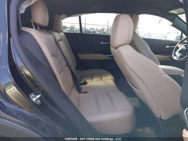 Cadillac Xt4 Luxury 2024 1GYFZBR40RF180831 Image 8