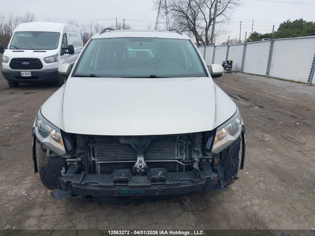 12583272 :رقم المزاد ، WVGJV3AX8EW517663 vin ، 2014 Volkswagen Tiguan Comfortline/highline/trendline مزاد بيع