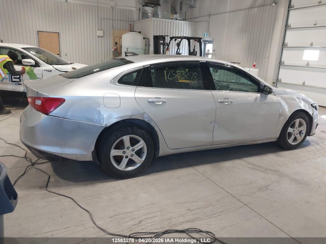 1G1ZB5ST3LF025622 Chevrolet Malibu
