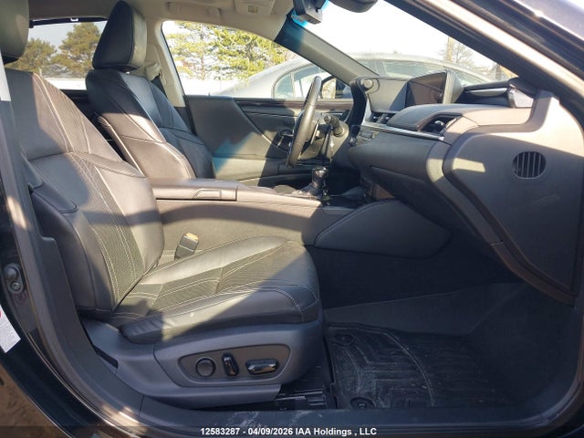 58ABZ1B15KU001655 Lexus Es 350 Signature