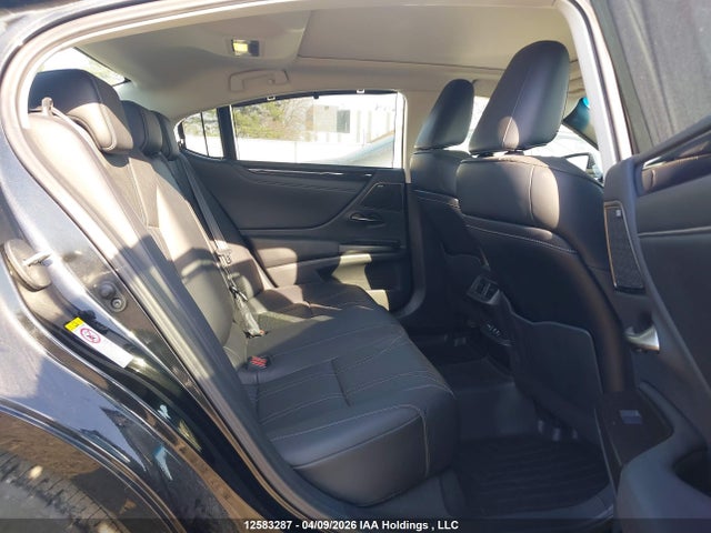 58ABZ1B15KU001655 Lexus Es 350 Signature