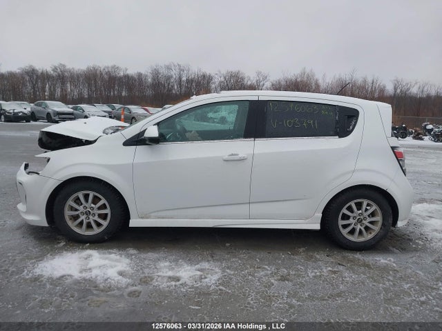 1G1JD6SB4J4103791 Chevrolet Sonic Lt Auto
