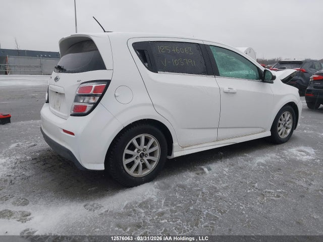1G1JD6SB4J4103791 Chevrolet Sonic Lt Auto