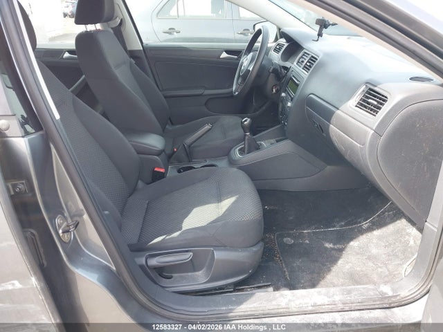 3VW1K7AJ7EM220588 Volkswagen Jetta 2.0l Trendline/2.0l Trendline+