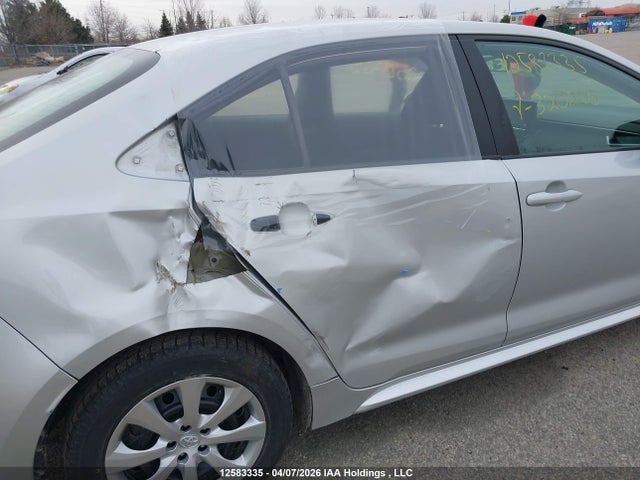 2022 Toyota Corolla Le მანქანა იყიდება აუქციონზე, vin: 5YFBPMBE4NP320200, აუქციონის ნომერი: 12583335