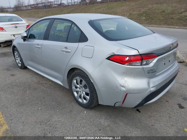 2022 Toyota Corolla Le მანქანა იყიდება აუქციონზე, vin: 5YFBPMBE4NP320200, აუქციონის ნომერი: 12583335