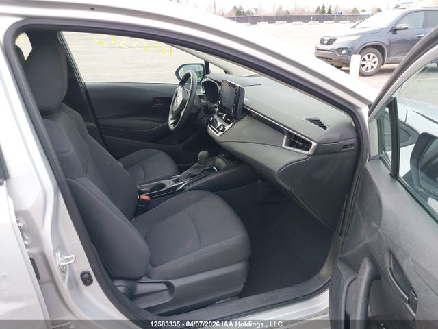 2022 Toyota Corolla Le მანქანა იყიდება აუქციონზე, vin: 5YFBPMBE4NP320200, აუქციონის ნომერი: 12583335