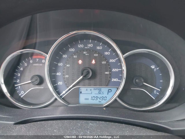 2T1BURHE1GC546260 Toyota COROLLA LE