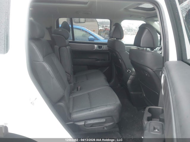 2025 Hyundai Santa Fe Preferred Hybrid Awd With Trend Package მანქანა იყიდება აუქციონზე, vin: KM8P3DG18SU104948, აუქციონის ნომერი: 12583362