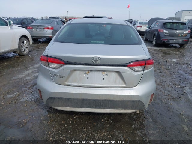 12583378 :رقم المزاد ، 5YFBPMBE7NP272661 vin ، 2022 Toyota Corolla L مزاد بيع