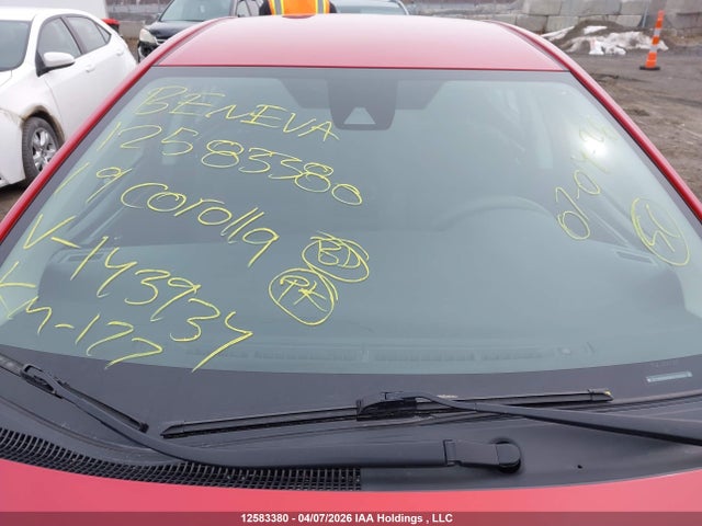 2T1BURHE6KC143934 Toyota COROLLA LE