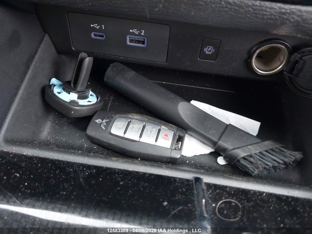 JA4T5WA99SZ606839 Mitsubishi Outlander Sel