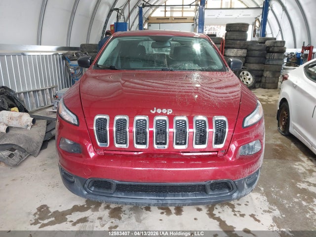1C4PJMAS0GW365384 Jeep Cherokee Sport