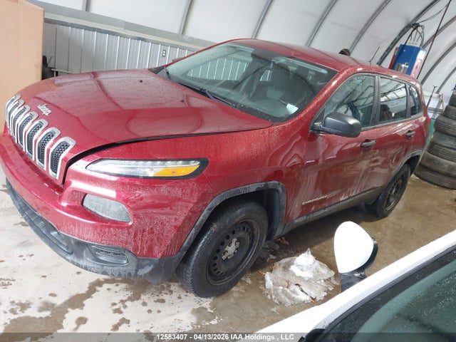 1C4PJMAS0GW365384 Jeep Cherokee Sport