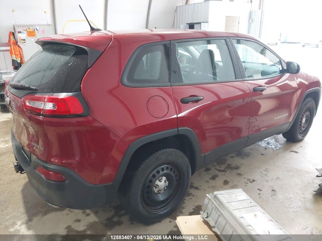 1C4PJMAS0GW365384 Jeep Cherokee Sport