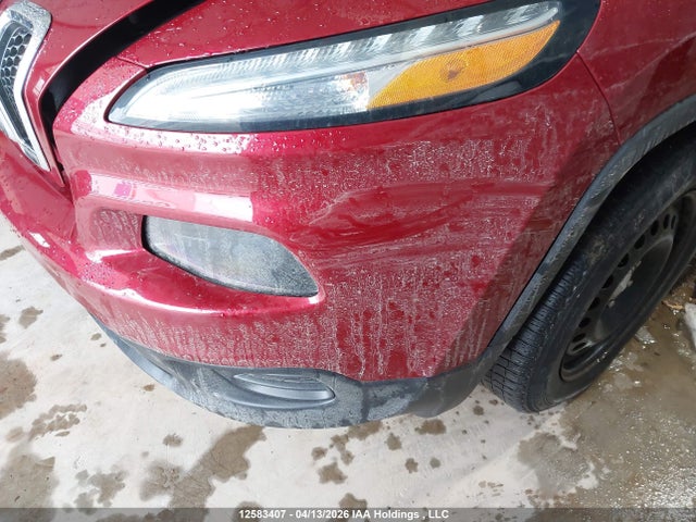 1C4PJMAS0GW365384 Jeep Cherokee Sport