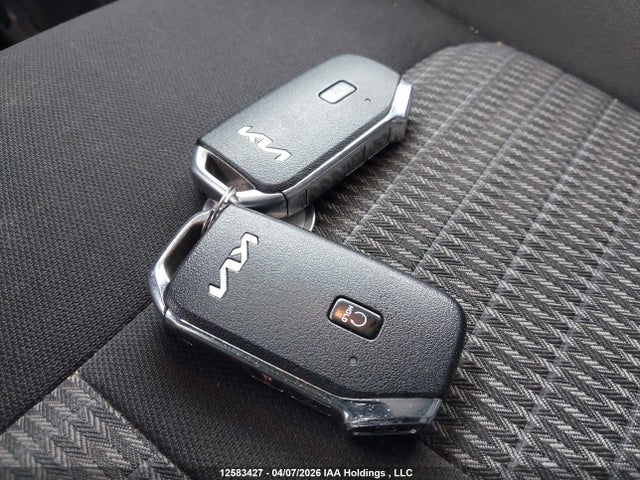 Продажа на аукционе авто 2023 Kia Sorento, vin: 5XYRGDLF8PG186935, номер лота: 12583427