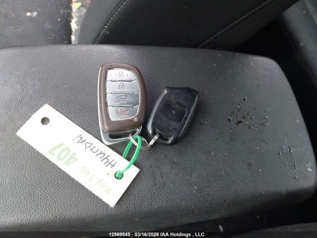 KMHD84LFXHU379509 Hyundai Elantra Gls