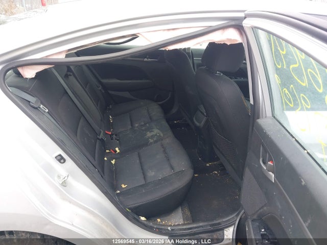 KMHD84LFXHU379509 Hyundai Elantra Gls