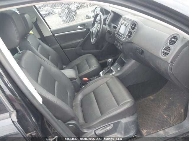 WVGJV7AX0GW587572 Volkswagen Tiguan Comfort/high/r-line/sp Ed