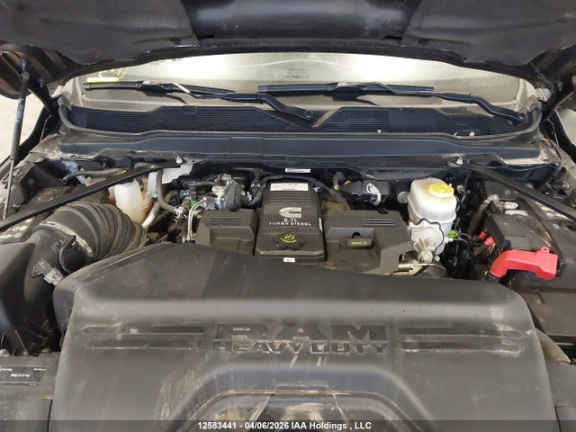 12583441 :رقم المزاد ، 3C63R3JLXPG599645 vin ، 2023 Ram 3500 Laramie مزاد بيع