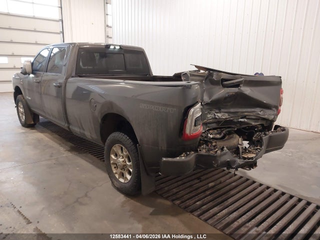 12583441 :رقم المزاد ، 3C63R3JLXPG599645 vin ، 2023 Ram 3500 Laramie مزاد بيع